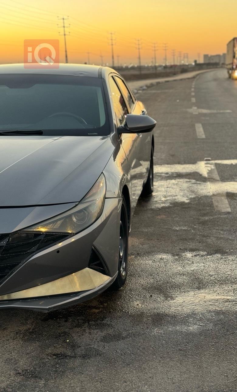 هیوندای ئەلەنترا